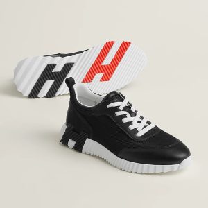 bouncing-sneaker Bouncing Sneaker