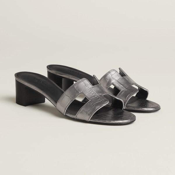 Oasis Sandal