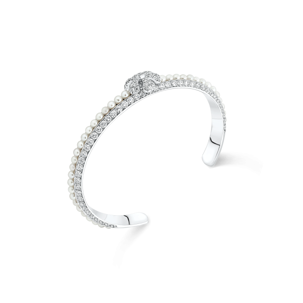 Pearl Rose Flower Bangle